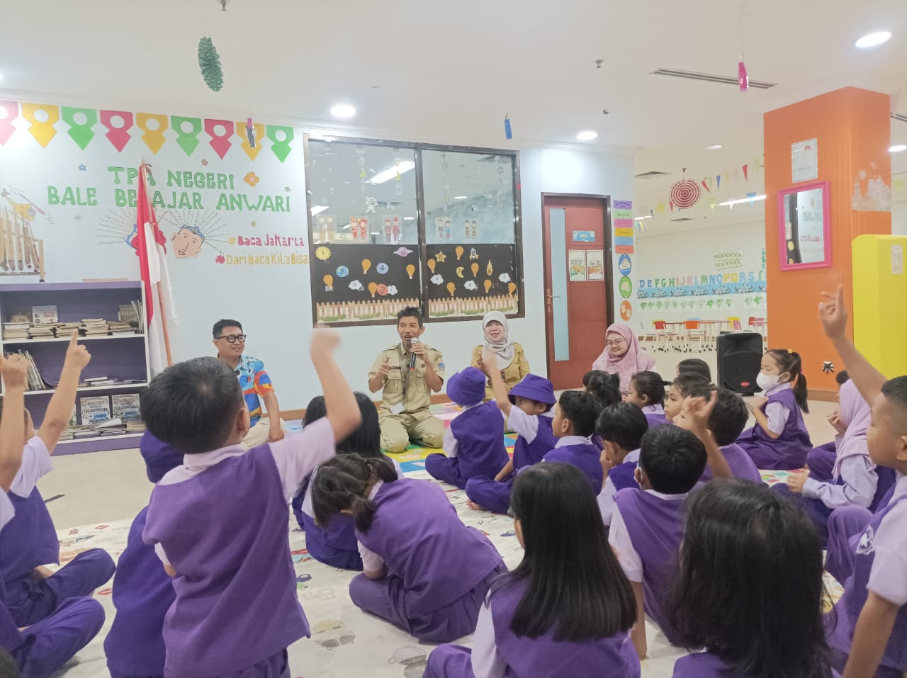 Wisata LiterAsyik Ke TPA Bale Anwari